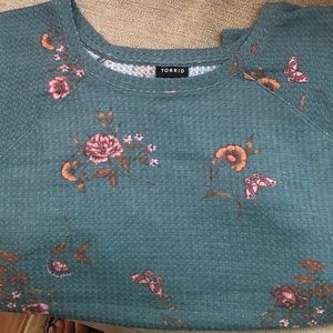 Torrid green floral top, size 4